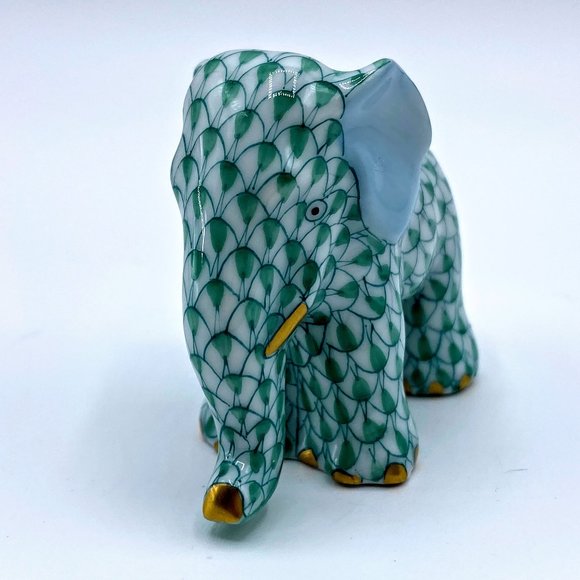 Herend green fishnet Miniature Elephant Figurine VHV---05265-0-00 - Picture 2 of 12